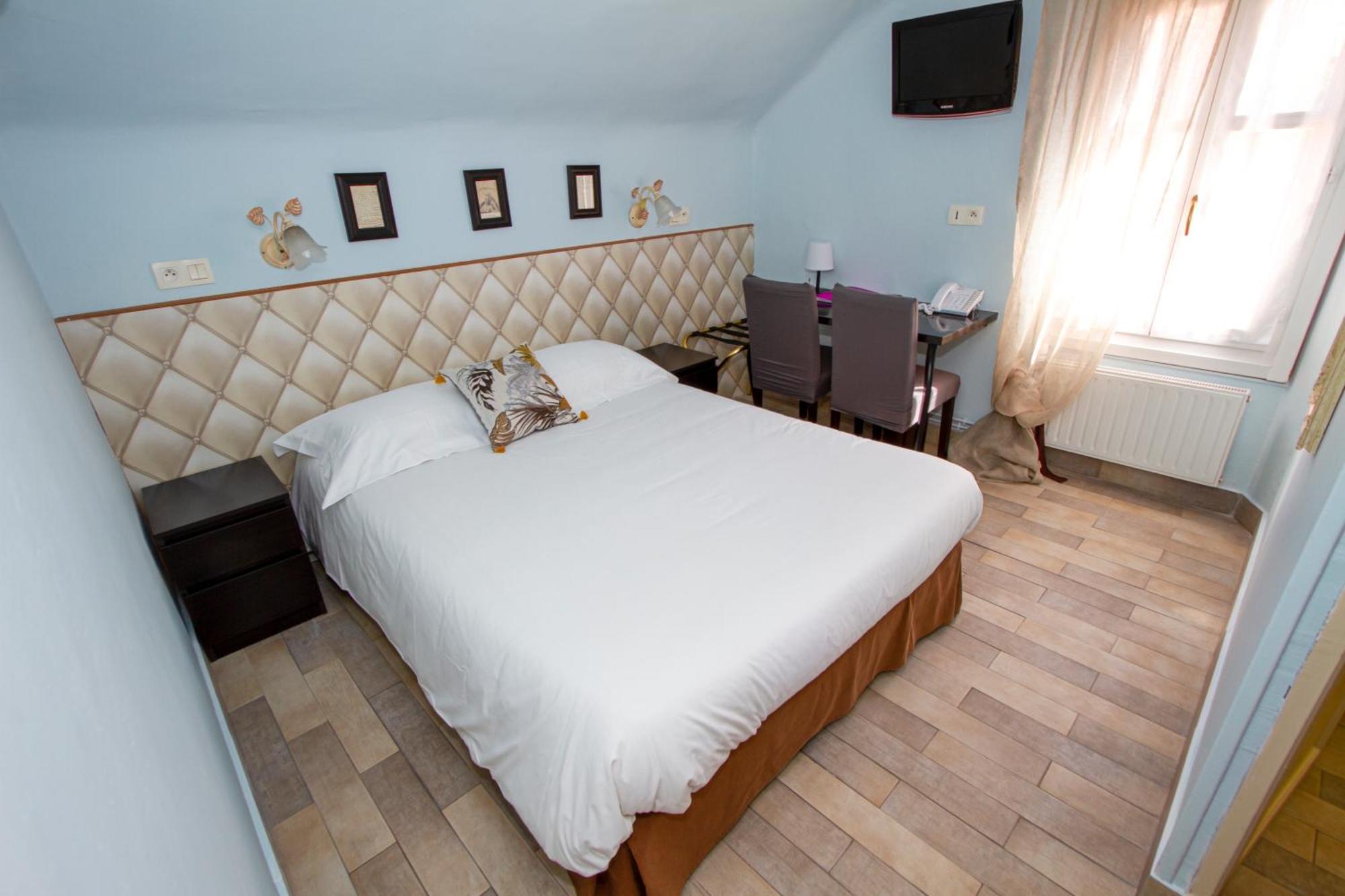 Hotel Chalet De L'Isere Cannes Eksteriør billede